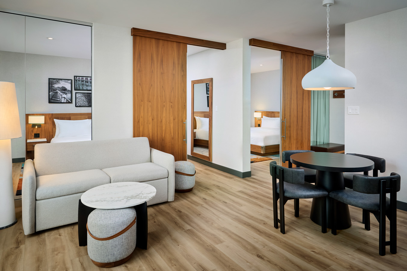 Hotel and Resort Photographer © Carole & Roy Timm Photography