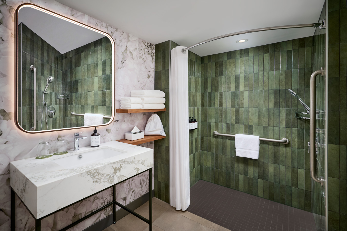 Hotel and Resort Photographer © Carole & Roy Timm Photography