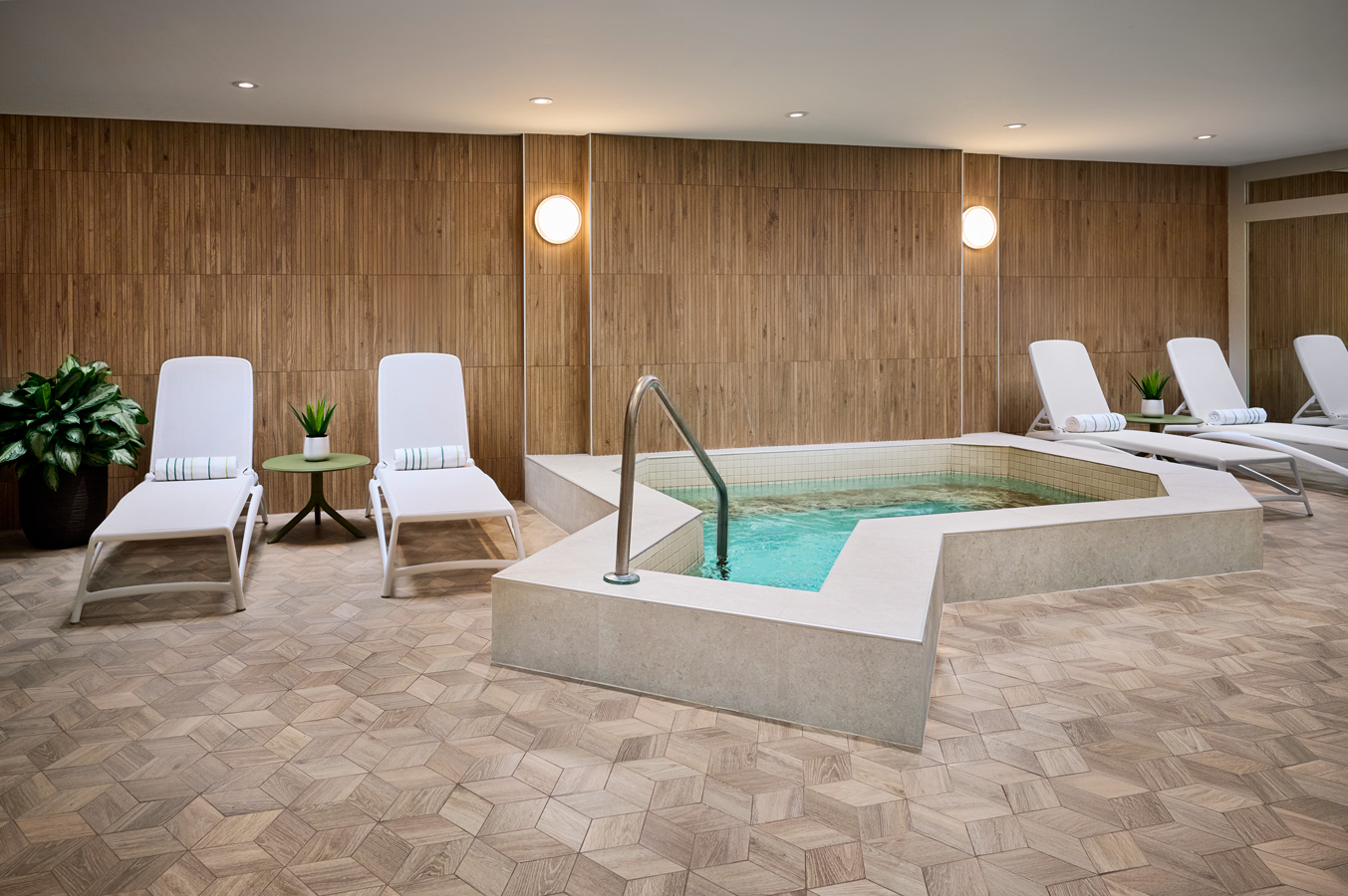 Hotel and Resort Photographer © Carole & Roy Timm Photography