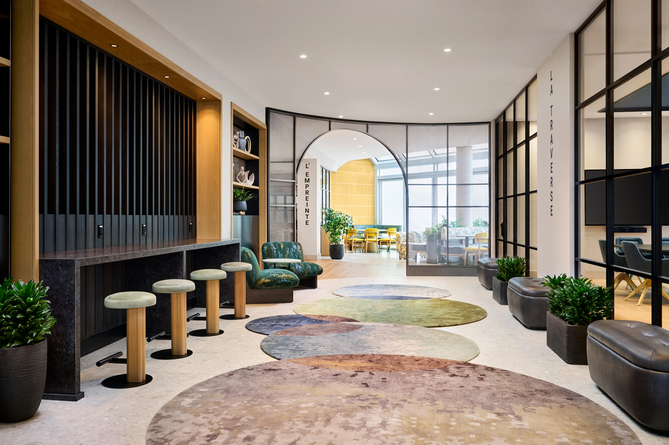 Hotel and Resort Photographer © Carole & Roy Timm Photography