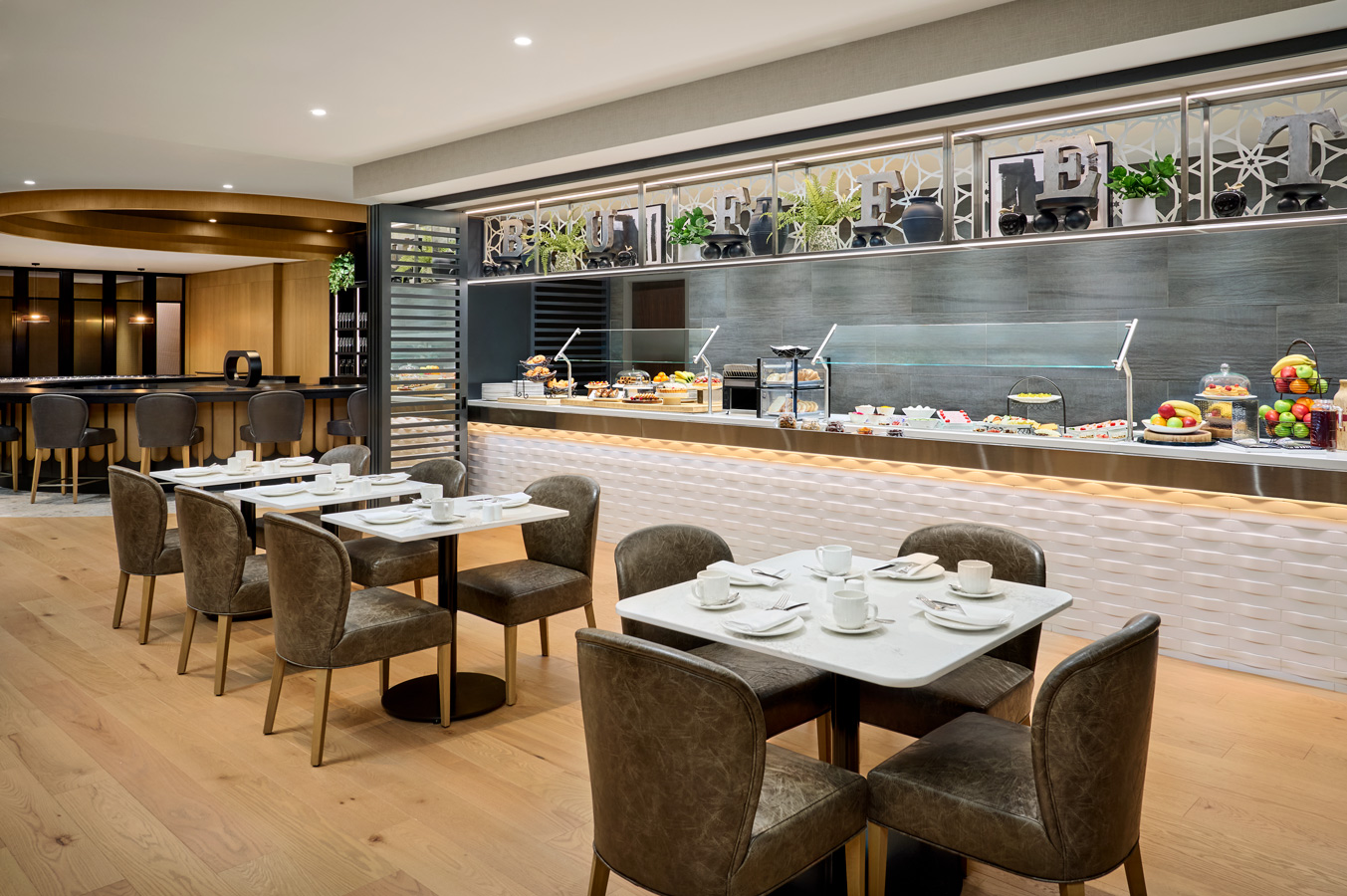 Hotel and Resort Photographer © Carole & Roy Timm Photography