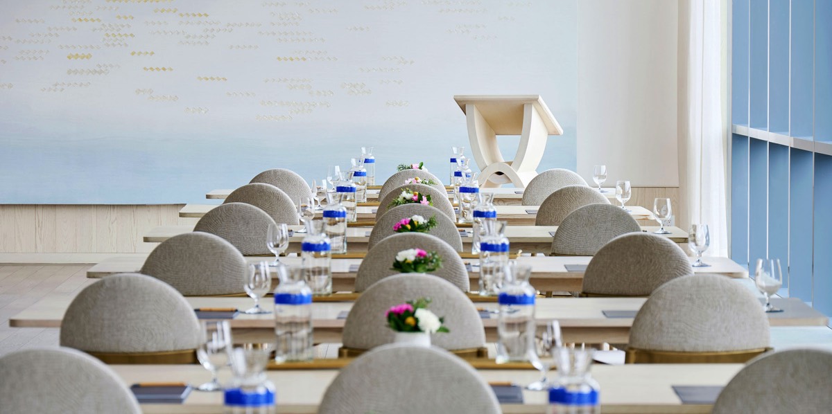 Hotel and Resort Photographer Marriott Approved Carole & Roy Timm Photography Pearle Meeting Room